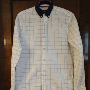 Slim Fit Sport Button Down Shirt